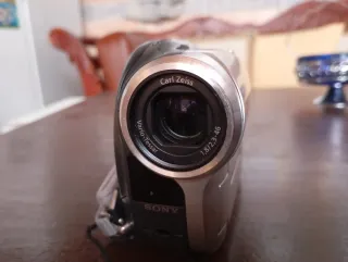 Videocámara Sony Handycam DVD 20x Zoom