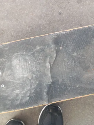 Patineta negra precio negociable