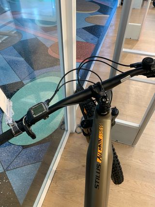 Bicicleta Eléctrica Montaña Stilus All MNTN 29’