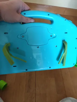 Piano infantil musical con arco de juegos