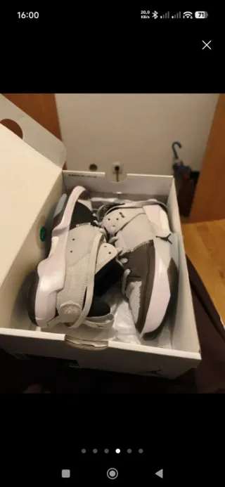 Zapatillas Jordan Niño Talla 36.5