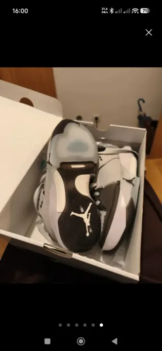 Zapatillas Jordan Niño Talla 36.5