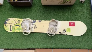 Tabla de Snowboard con Fijaciones