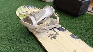 Tabla de Snowboard con Fijaciones