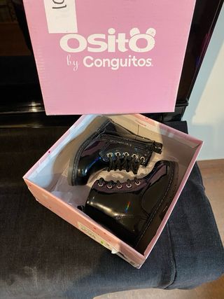 Botas Osito Conguitos Charol Negras