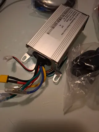 Kit Controlador Patinete Eléctrico/freno y cables