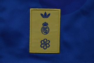 Camiseta Adidas Real Madrid Floral Azul Dorada