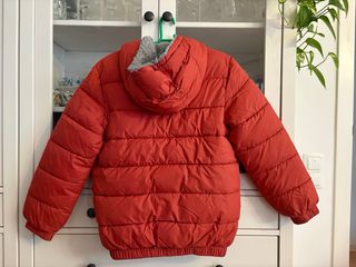 Abrigo Benetton rojo borreguito 10-12 años