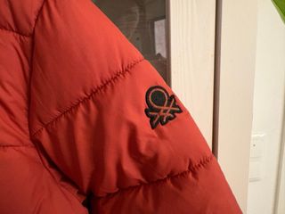 Abrigo Benetton rojo borreguito 10-12 años