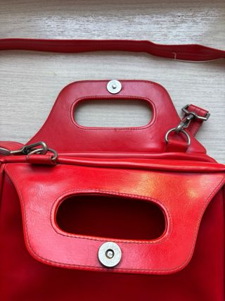 Bolso de mano y hombro rojo Pull & Bear