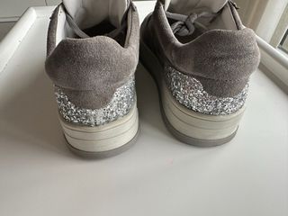 Zapatillas KENNEL & SCHMENGER grises y plateadas