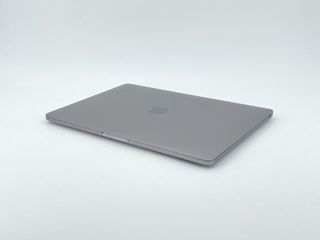 MacBook Pro 13" M2 (2022) 8 CPU/10 GPU núcleos - SSD 256Gb - RAM 8Gb - Gris Espacial