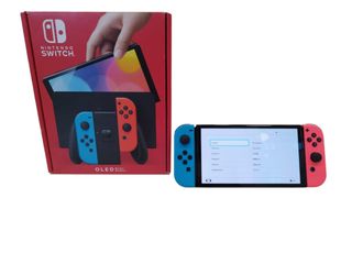 CONSOLA NINTENDO SWITCH OLED 64GB + JOYCONS + GRIP + BASE + CARGADOR + CAJA