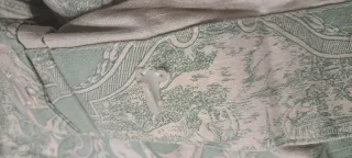 Cortinas verdes y blancas con borla