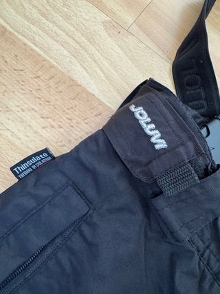 Pantalón esquí Joluvi 8 años y botas nieve