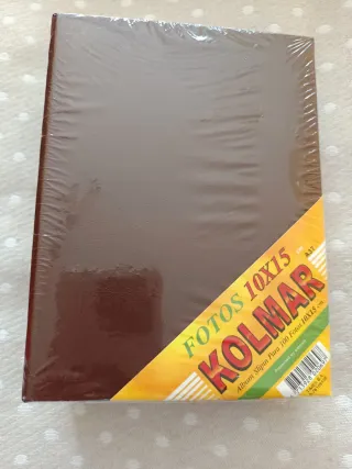 Tres álbumes de fotos.