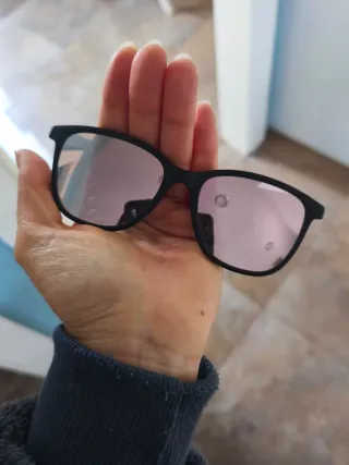 Gafas de sol clip-on negras y espejo