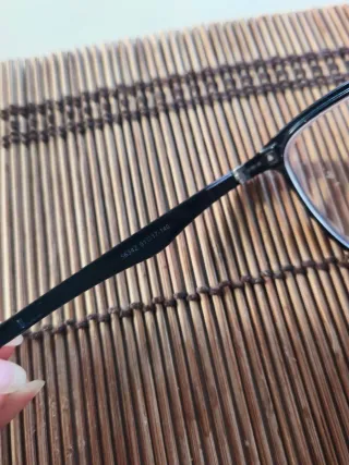 Gafas de sol clip-on negras y espejo