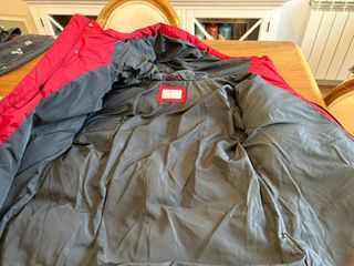 Chaqueta Zara Roja 11-12 años. Nuevo.