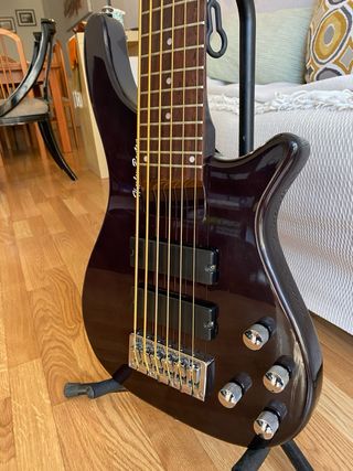 Bajo 6 cuerdas Harley Benton