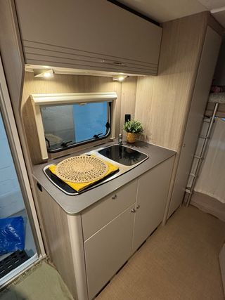 Caravana Burstner Premio 415 TK