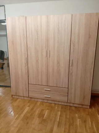 Armario ESPACIOSO oferta ÚNICA