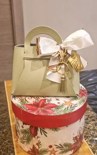 Mini Borsetta Verde Matcha con Portachiavi