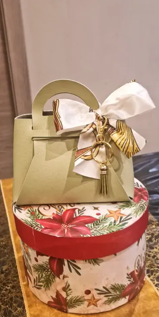 Mini Borsetta Verde Matcha con Portachiavi