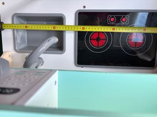 Cocinita de madera para niños y de regalo comida