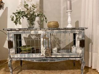 Mesa aparador vintage madera y metal