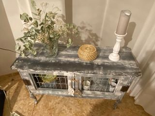 Mesa aparador vintage madera y metal