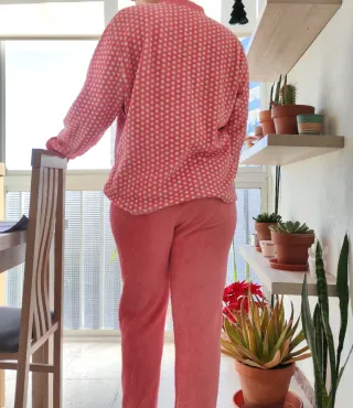 Pijama rosa lunares blancos Talla L