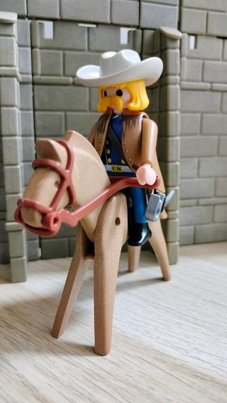 Playmobil