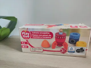 Cohete de madera puzzle construcción