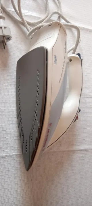 Plancha de vapor Braun Freestyle