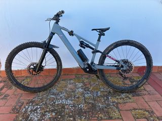 Bicicleta Eléctrica Cube AMS Hybrid ONE44 TM