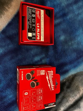 Auricolari Milwaukee L4 RLEPB Bluetooth