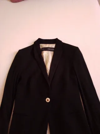 Chaqueta Zara Talla XS Negra