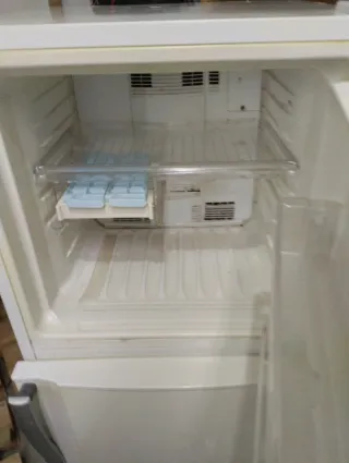 Nevera en buen estado