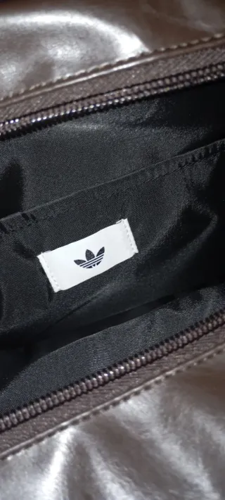 Bolso Adidas Marrón y Blanco