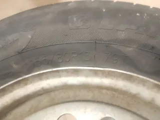 Llanta y neumático de remolque 155/80 R13