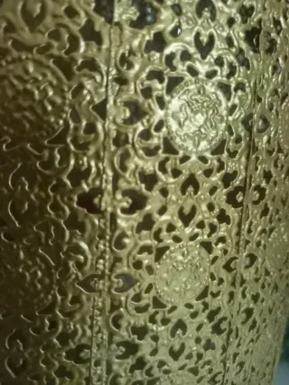 Farol metal troquelado con vidrio para vela 39.95e