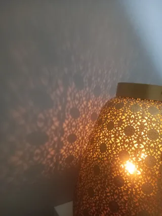 Farol metal troquelado con vidrio para vela 39.95e