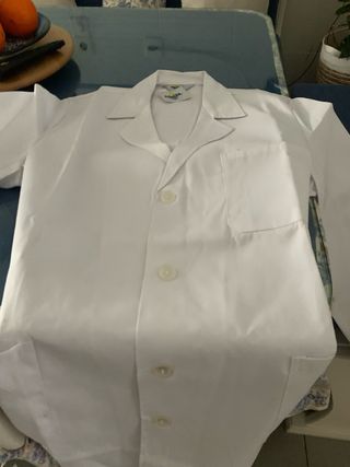 Bata blanca de manga larga unisex