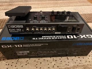 BOSS GX-10 Multiefectos Guitarra