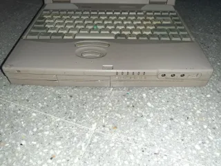 Toshiba Satellite 220CS Portátil