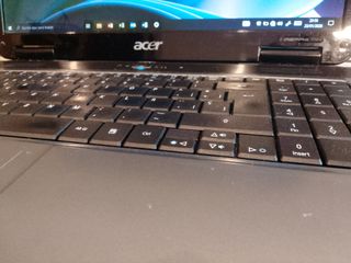 PORTÀTIL ACER CPU DUALCORE-HDD 320GB-RAM 4GB-15"