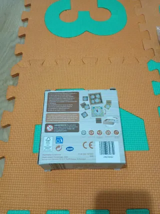 Juego de mesa de madera para aprender las horas