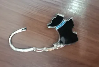 Colgador bolso perro con brillantes