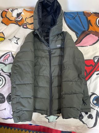 Cazadora Pull&Bear verde talla S